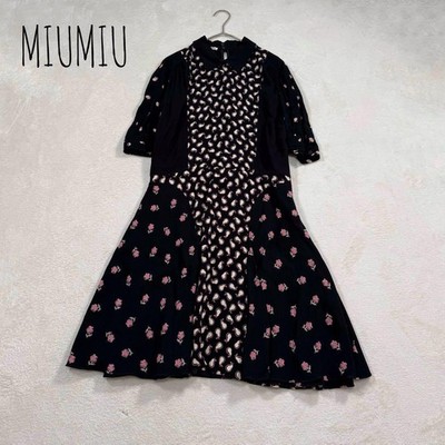 MIU MIU Kleid Blumenmuster schwarz rosa Kragen ausgestellt A-Linie Größe 42