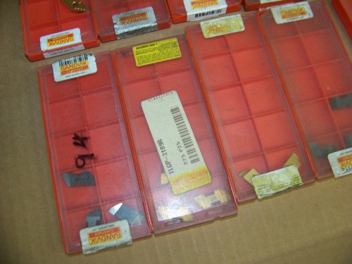 LOT OF 38 SANDVIK COROMANT ASORTED INSERTS ALL NEW - Picture 10 of 12