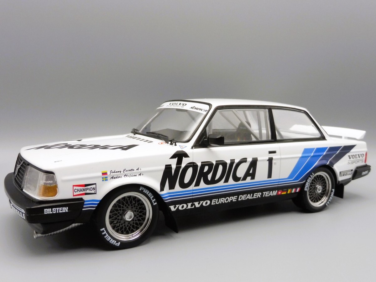 ミニカー 1/43 Volvo 240 Turbo 1986 DTM ミニカー 1/43 Volvo 240 Turbo 1986 DTM Minichamps 1:43 P