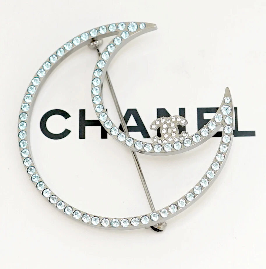 CHANEL CC Logo Crecsent Moon Motif Rhinestone Brooch Silver Tone Pin G17K  Auth