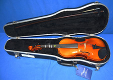 Erich Pfretzschner Model 3011 3/4 Violin Outfit w/Case and Bow