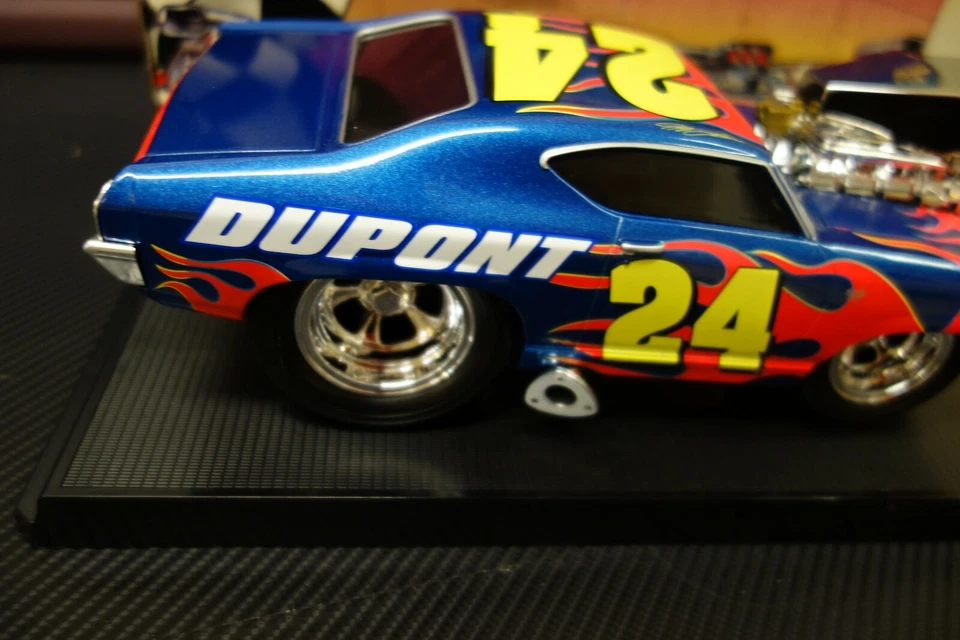 Chevy Chevrolet Chevelle Muscle Machines diecast 1/18 1:18 1 18 model car - Image 4 of 4