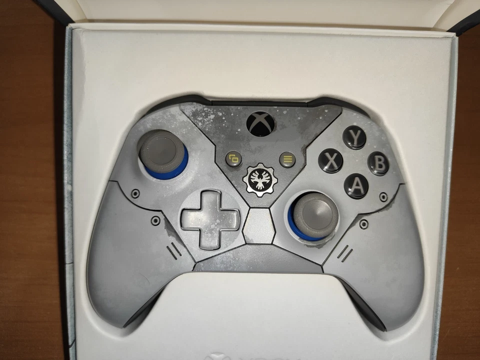 MICROSOFT XBOX ONE PAD ( GEARS OF WAR 5 ) WIRELESS CONTROLLER - ICE WRITE- NEW - Immagine 4 di 4