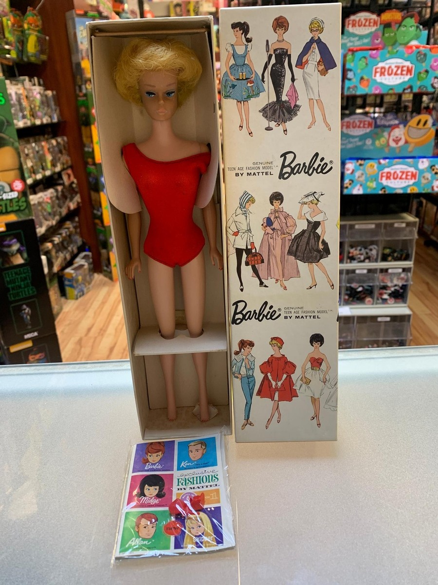 Bubble Cut Blonde Barbie 1963 with Box (Vintage Barbie