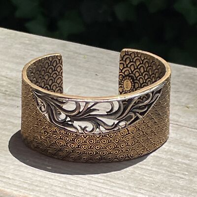 2.25'' D esbe brand Bronze w Silver Textured Bangle Bracelet Cuff 1.25'' W Vintage