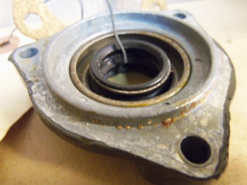 Trane Thermal Company - Gearcase-Motor Cap - P/N: 3N259-73 (NOS) - Picture 5 of 9