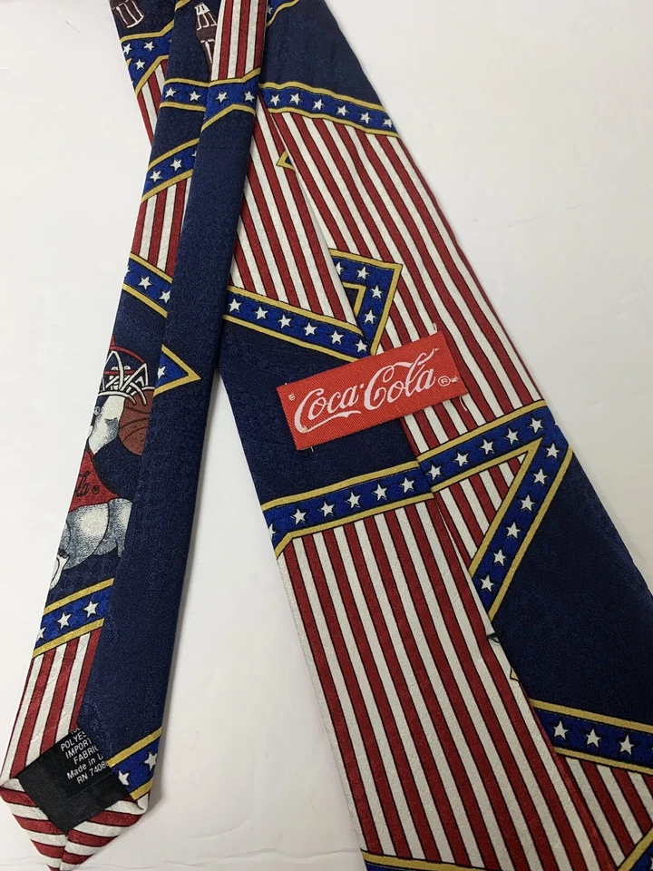 可口可乐北极熊扣篮篮球领带100%聚酯纤维可乐瓶 — 第 4/4 张图片