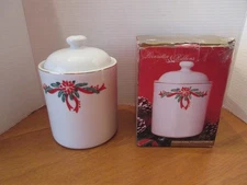 POINSETTIA & RIBBONS Tienshan/Fairfield Canister/Cookie Jar & Lid- NIB