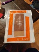 VINTAGE SHEER HOSIERY SEAMLESS 400 NEEDLE 15 DENIER MED. BEIGE SIZE 9 1/2
