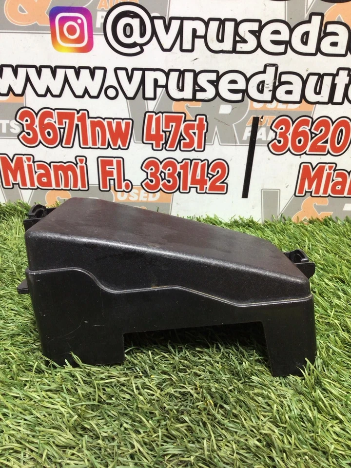 ✅ Cubierta de caja de fusibles KIA FORTE 2017 solo PN: 91950-A7760 OEM Foto 3 de 4