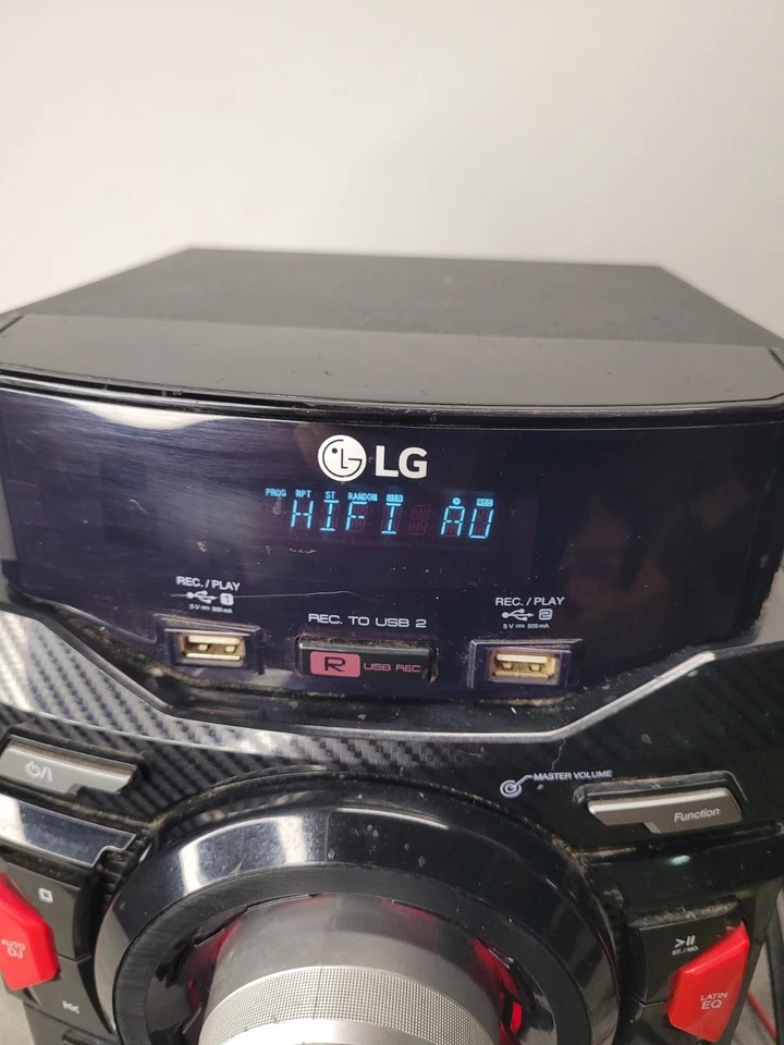 LG CM4550 700W 2.1 Channel Mini Shelf Bluetooth Stereo System w/ Speaker Works - Image 3 of 4