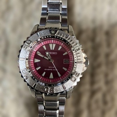 SEIKO Solar Diver's 200m Damenuhr Pink Dial Silver Band