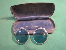 ANTIQUE 1910-20 ERA CLIP ON BLUE GLASS SUN GLASSES