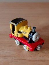 Duncan Thomas the Tank Take Along N Play Die Cast Rare 2002