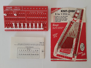 Vtg Susan Bates Peg It Knitting Counter W Instruction & Knit-Chek 5 In 1 Aids