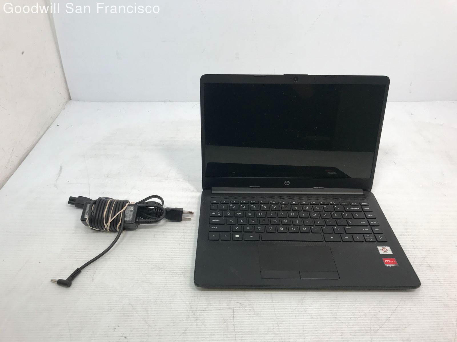 HP Notebook 14dk1003dx AMD Athlon Silver 3050U Radeon 2.3GHz 4GB RAM