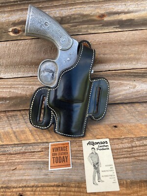 Alfonso's Plain Black F60 Lined Holster For Colt Python L Frame 686 2.5'' Open