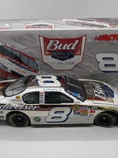 Action Dale Earnhardt Jr.#8 Duel at Daytona  2005  1:24 Diecast  #109092 2-17-05