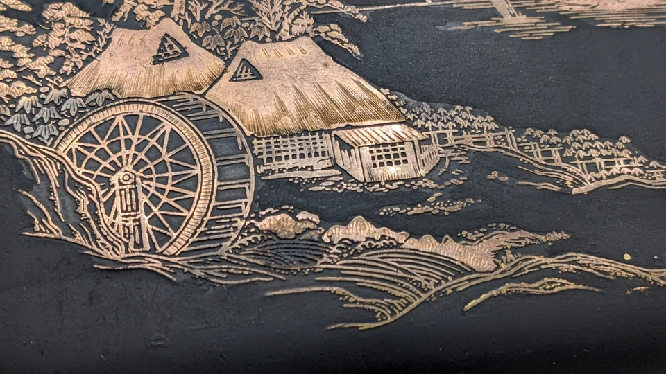 Vintage 1930s Japanese Cigarette Case with Gilded Inlay - Image 4 of 4