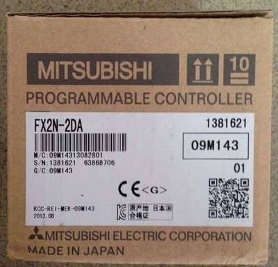 New in box NEW     PLC FX2N-2DA FX2N2DA *wq