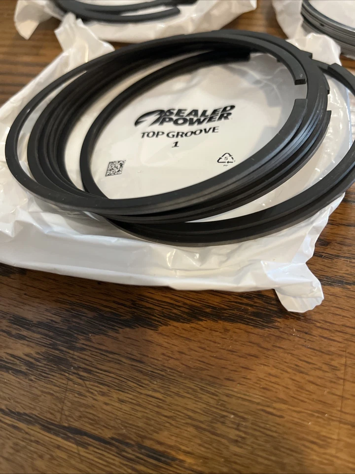 Juego de anillos de pistón Power Moly sellado E301K30 Foto 2 de 4