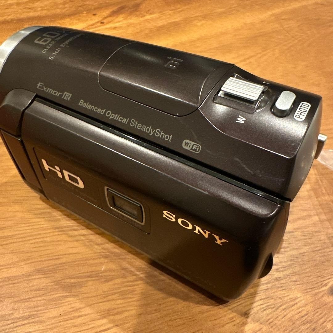 SONY HDR-PJ675 Black Full HD Handycam Camcorder Built In Projector