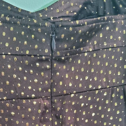 Usado en excelente estado! Vestido de cóctel Shoshanna marrón chocolate con lunares dorados sin tirantes talla 2 - Imagen 9 de 12