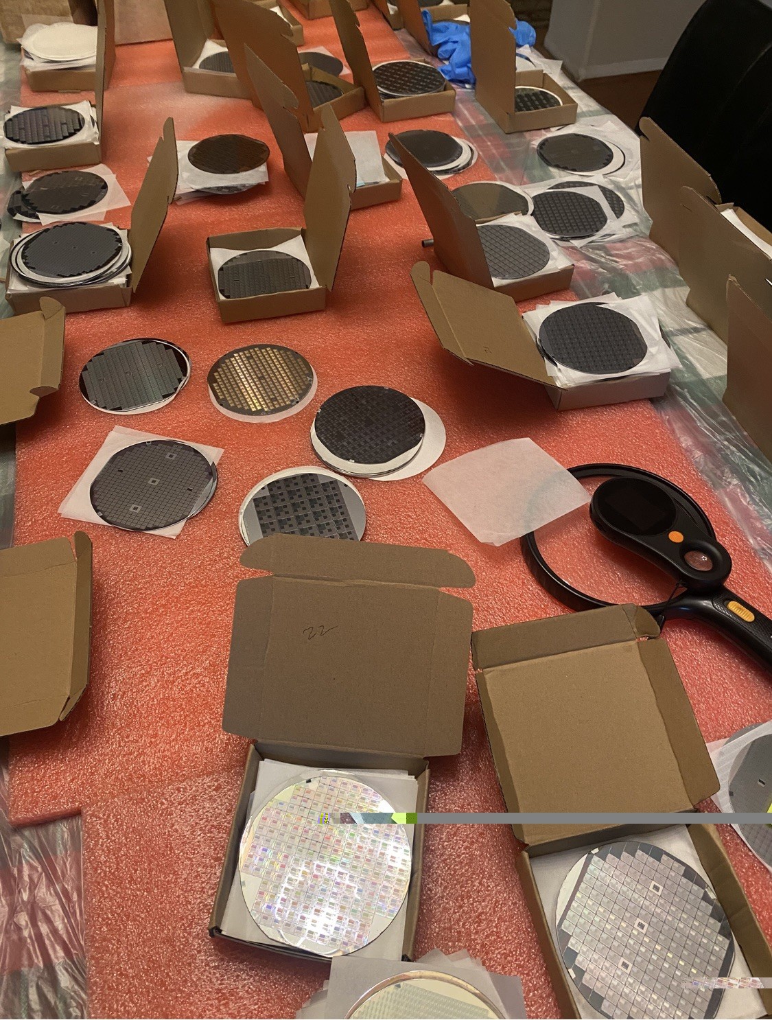 TEN Vintage 1980’s 4” Wafers / 5 different circuits and 5 bonus wafers