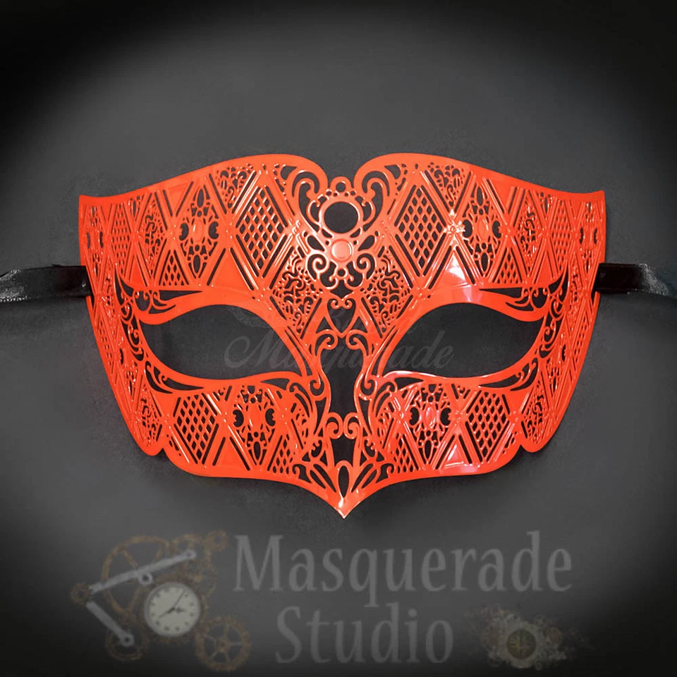Mens Unisex Simplistic Filigree Light Metal Mardi Gras Masquerade Mask [Red] - Image 2 of 4