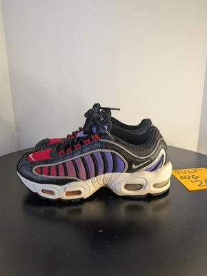 Nike Women's Air Max Tailwind 4 Sneakers Size 7 - Photo 1/4