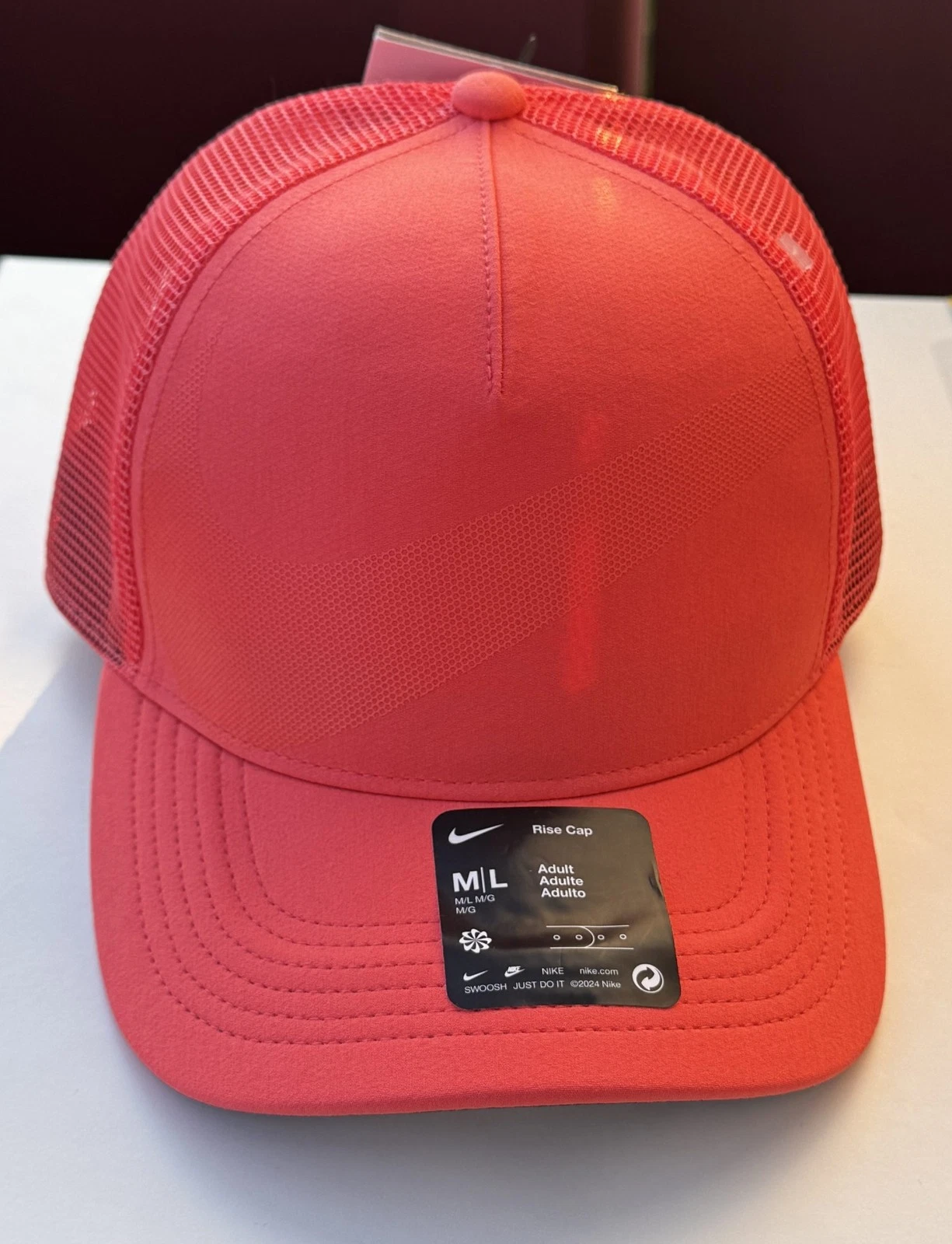 Nike Red Rise Cap Medium/Large Adult Mesh Back Cap 090520263
