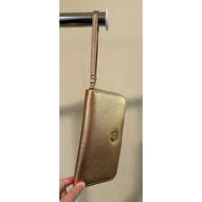 Adrienne Vittadini Charging Wallet Wristlet Rose Gold Glam