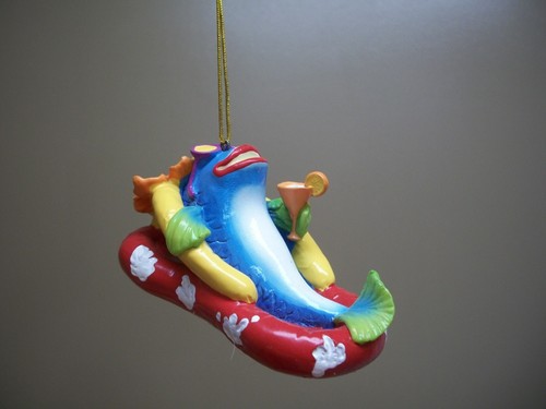 Lounging Fish in Flip Flop Tropical Vacation Drink Sunglasses Christmas Ornament - Picture 7 of 7