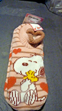 Peanuts SNOOPY AND WOODSTOCK HUGGING Slipper Socks Sherpa SHOE SIZE 4-10 NWT