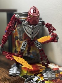 LEGO BIONICLE: Toa Hordika Vakama (8736) with Canister(no lid) and Manual