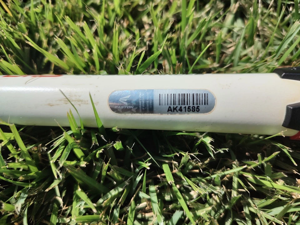 Used 2020 Easton ADV 360 Bat USSSA Certified (-10) Composite 18 oz 28" - Image 3 of 4