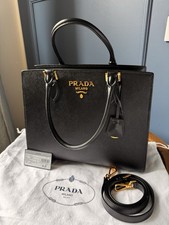 NEW! 🇮🇹PRADA Saffiano Leather Black Tote Medium Crossbody Luxury Minimalist