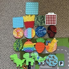 Pop It Fidget Sensory Toy Lot, 17 Assorted Pop its.