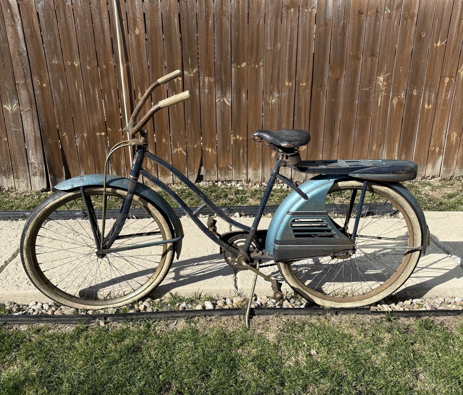 Vtg J.C. Higgins Colorflow Girls 26" Bicycle Works But Needs Restoration 1954 (350.00 USD)