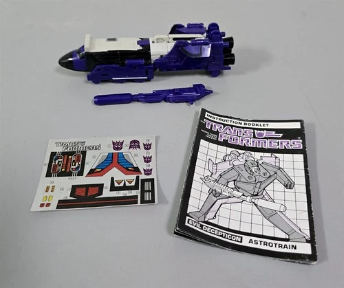 X-89 VINTAGE 1980'S HASBRO TRANSFORMERS G1 ASTROTRAIN ACTION FIGURE - COMPLETE