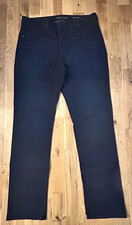 SPANX The Slim X Straight Leg Jeans Size 31 Dark Wash