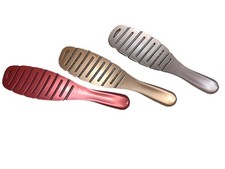 Calista Smoothie Hair Brush De-tangle Smooth Style Flexible Lightweight