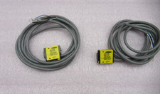 Lot of 2-Banner SM312W Mini-Beam Photoelectric Sensor 1 Meter 26264