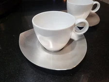 Thomas Rosenthal Vario Stainless Steel Triangular Saucer & Porcelain Tea Cup