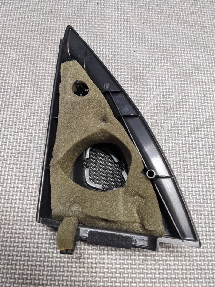 Par de paneles de moldura de cubierta de tweeter de puerta delantera izquierda y derecha Toyota Sequoia 2001-2007 Foto 4 de 4