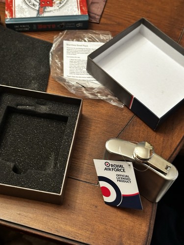 Royal Air Force Decorative Bi-plane 5oz Stainless Steel Hip Flask - 第 7/8 張圖片