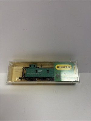MiniTrix N Gauge 3287 Penn Central Railroad Green Caboose 3267 Austria Train