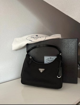 Prada Re-Edition 2005 Mini Bag aus Re-Nylon