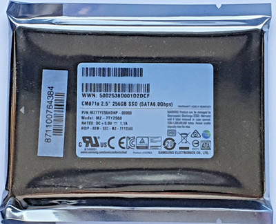 256 GB SATA III Samsung CM871a MZ-7TY2560 3D V-NAND TLC SSD 2.5'' Festplatte Neu