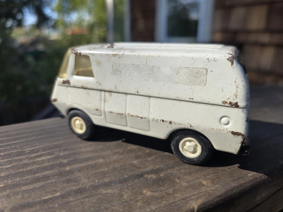 Furgoneta ambulancia Tonka pequeña vintage años 70 #55360 acero prensado - blanca Foto 3 de 4